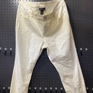 Lane Bryant cream colored super stitch signature fit skinny mid-rise jeans used